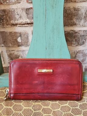 Longchamp Vintage Retro Burgundy Zip Wallet Leather